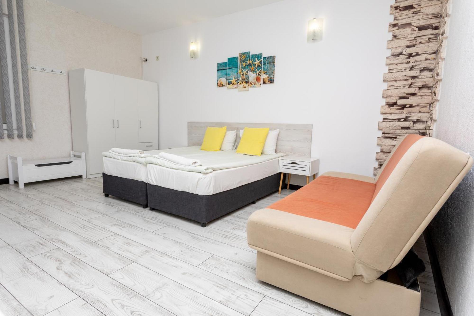 Guest House Desi - Къща За Гости Деси 巴尔奇克 外观 照片